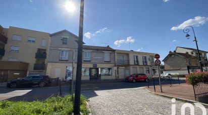 Building in Combs-la-Ville (77380) of 109 m²