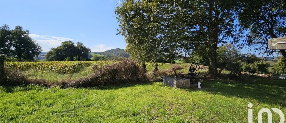 Maison 6 pièces de 156 m² à Masparraute (64120)