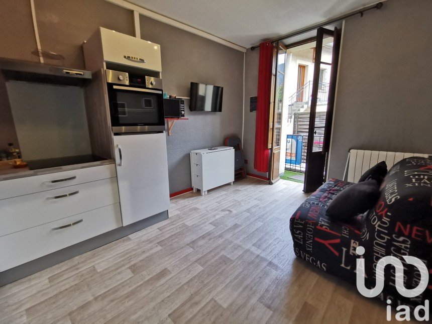 Appartement 2 pièces de 27 m² à Bagnères-de-Luchon (31110)