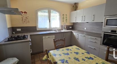 Traditional house 5 rooms of 160 m² in Piolenc (84420)