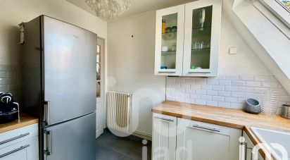 Duplex 3 pièces de 64 m² à Lille (59800)