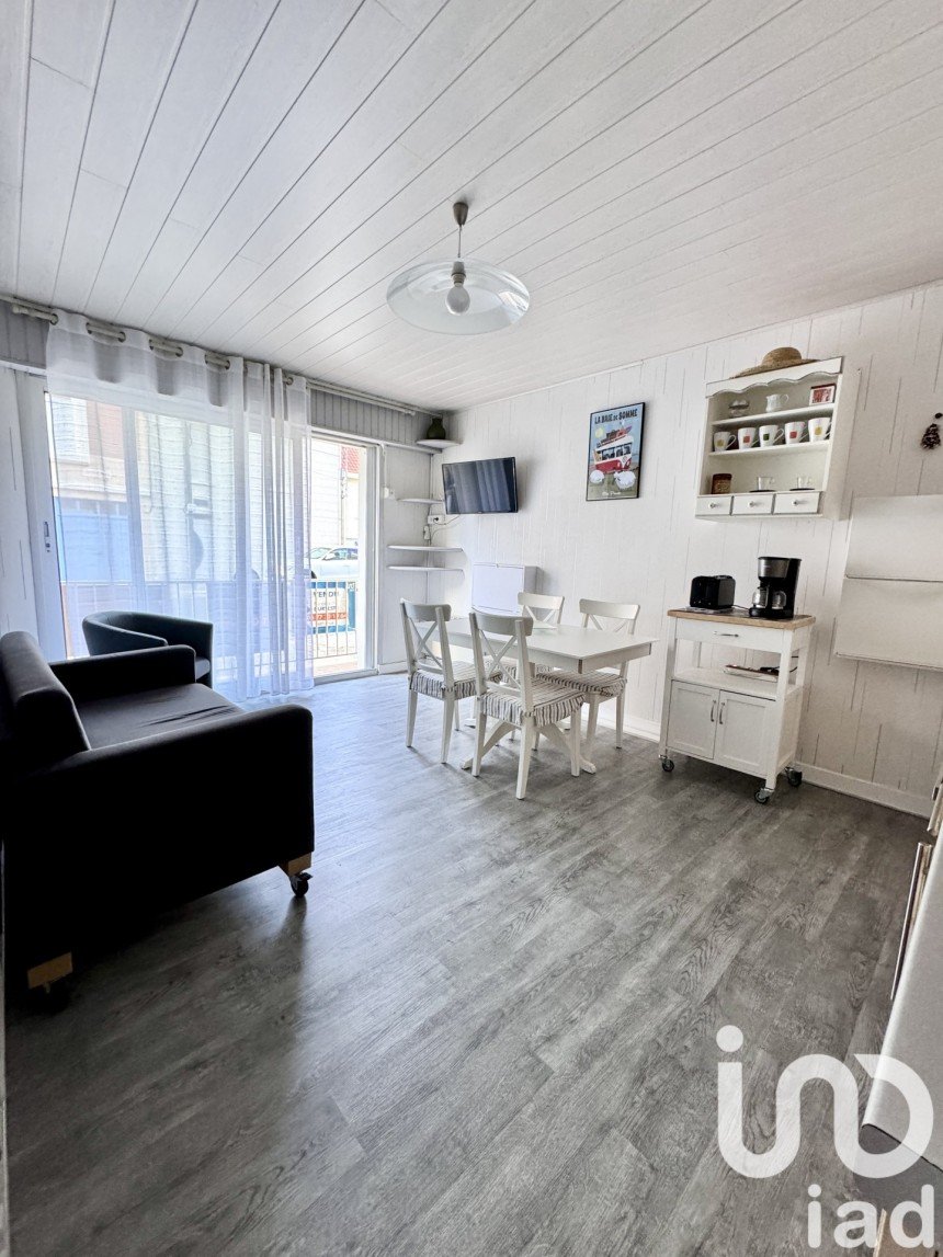 Studio 1 pièce de 25 m² à Fort-Mahon-Plage (80120)