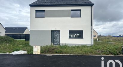 Maison 4 pièces de 117 m² à Montigny-en-Gohelle (62640)