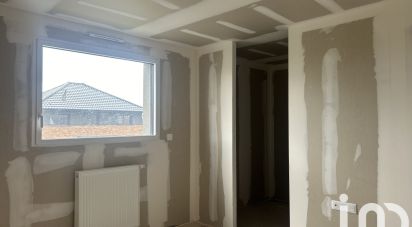 House 4 rooms of 117 m² in Montigny-en-Gohelle (62640)