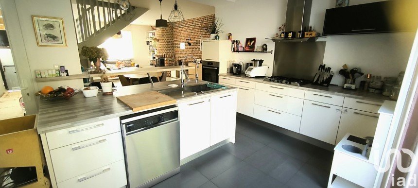 Maison 4 pièces de 120 m² à Valenciennes (59300)