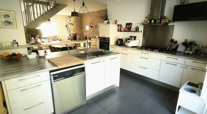 Maison 4 pièces de 120 m² à Valenciennes (59300)