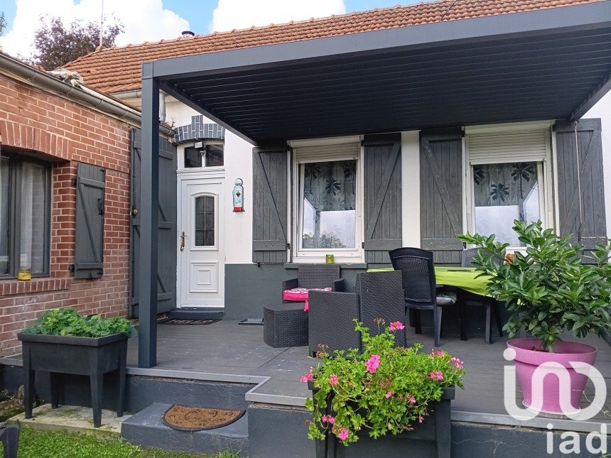 Maison 5 pièces de 73 m² à Suzanne (80340)