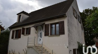 Traditional house 7 rooms of 121 m² in Auxerre (89000)