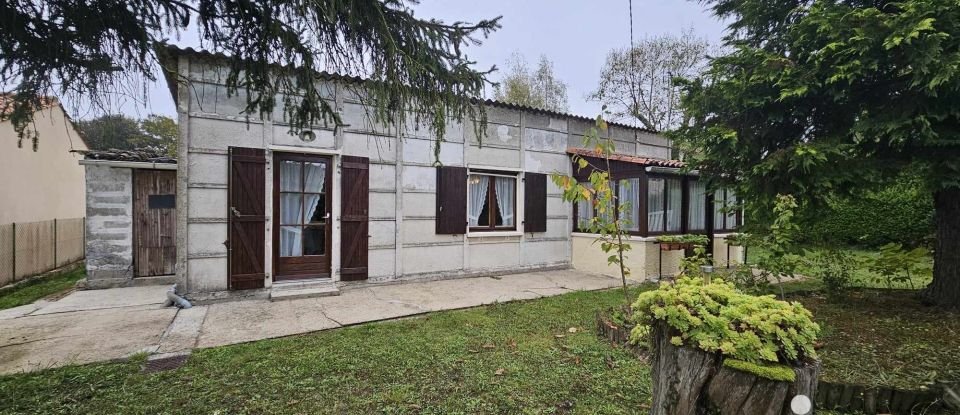 Maison de village 4 pièces de 81 m² à Villefagnan (16240)