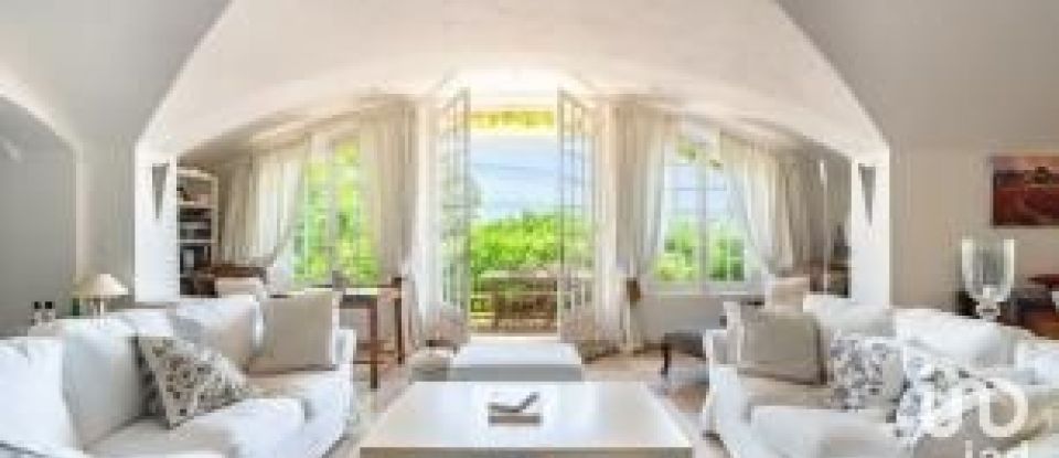 House 5 rooms of 367 m² in Mougins (06250)