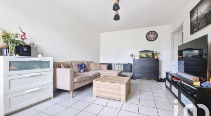 Appartement 3 pièces de 49 m² à Grenoble (38100)