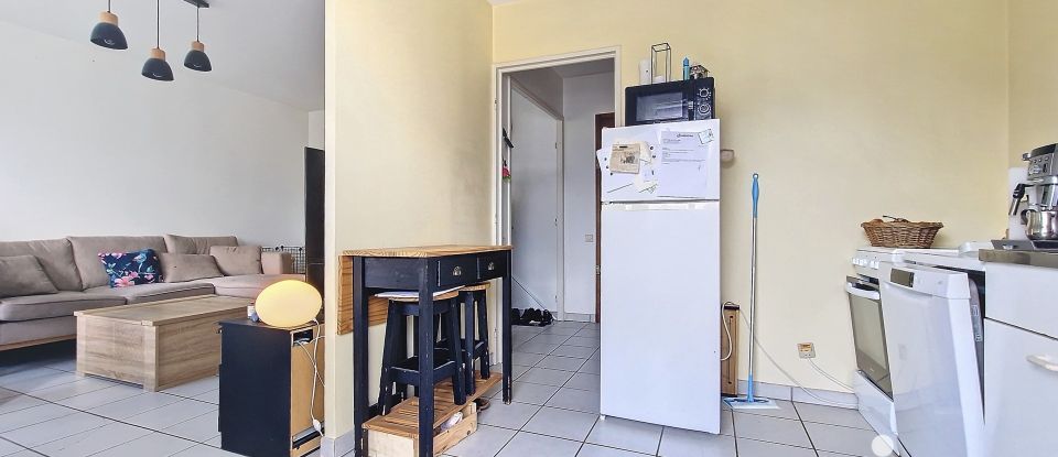 Appartement 3 pièces de 49 m² à Grenoble (38100)