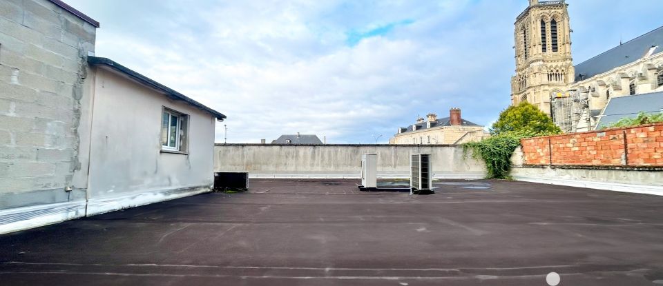 Appartement 7 pièces de 210 m² à Soissons (02200)