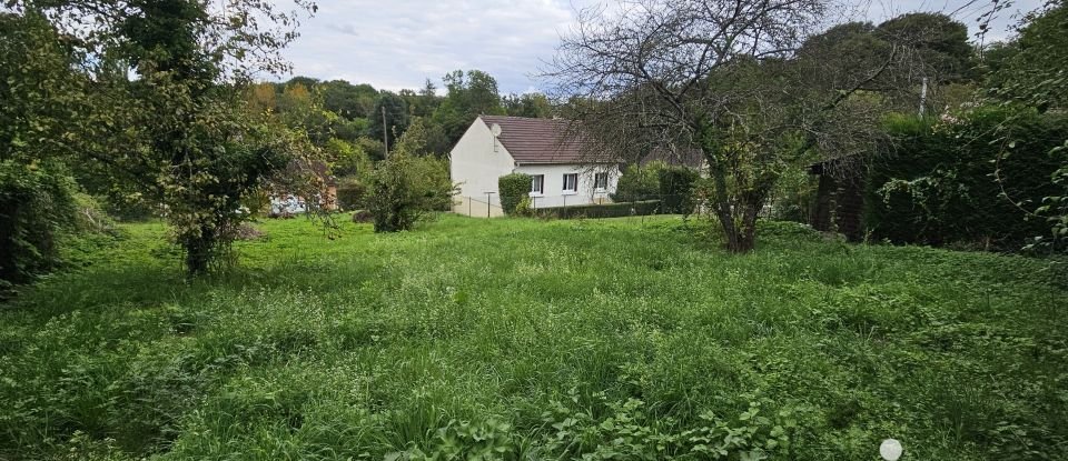 Land of 876 m² in Soisy-Bouy (77650)