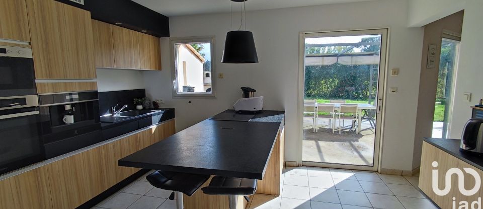 Maison 7 pièces de 131 m² à Saint-Fulgent (85250)