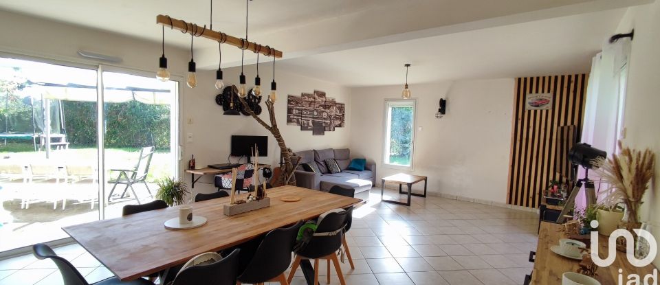 Maison 7 pièces de 131 m² à Saint-Fulgent (85250)