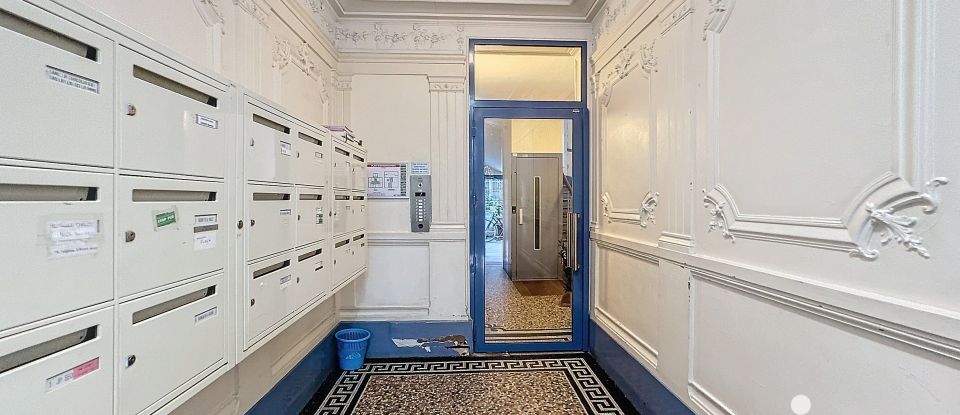 Appartement 1 pièce de 14 m² à Paris (75017)