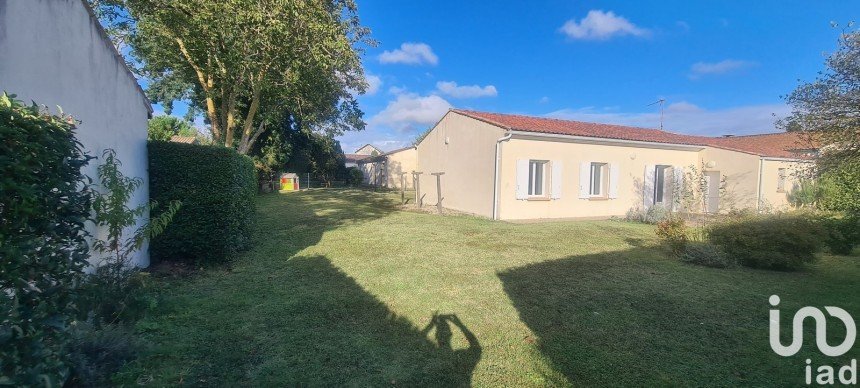 Maison 4 pièces de 96 m² à Préguillac (17460)