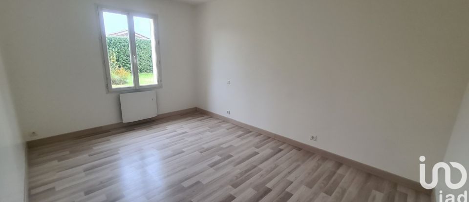 Maison 4 pièces de 96 m² à Préguillac (17460)