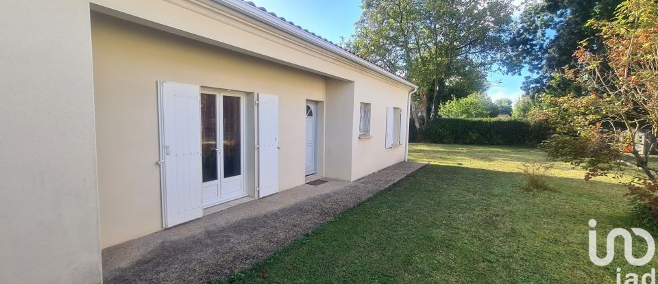 Maison 4 pièces de 96 m² à Préguillac (17460)