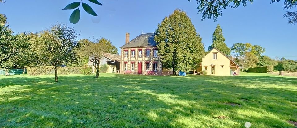 Maison 9 pièces de 250 m² à Charny Orée de Puisaye (89120)