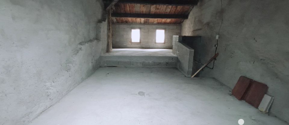 Immeuble de 180 m² à Bourbonne-les-Bains (52400)