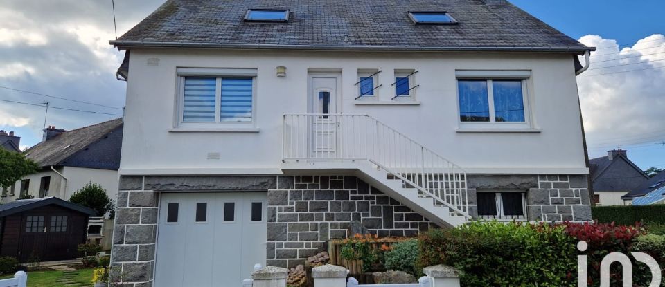 Traditional house 6 rooms of 128 m² in Loudéac (22600)