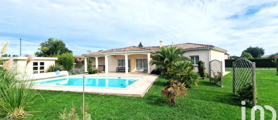 Maison 5 pièces de 132 m² à Castelsarrasin (82100)