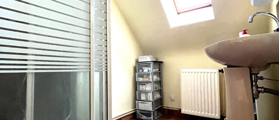 Maison 6 pièces de 106 m² à Squiffiec (22200)