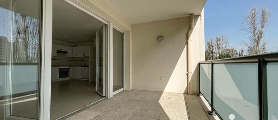 Appartement 3 pièces de 65 m² à Mandelieu-la-Napoule (06210)