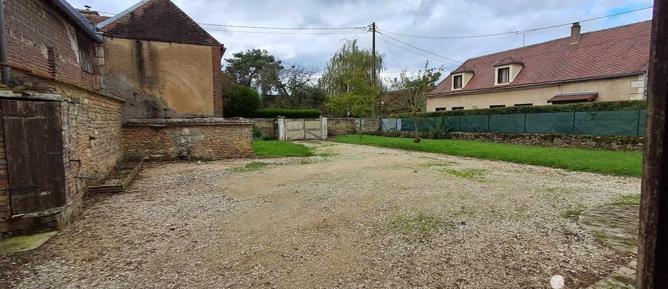 Country house 7 rooms of 191 m² in Marolles-sous-Lignières (10130)