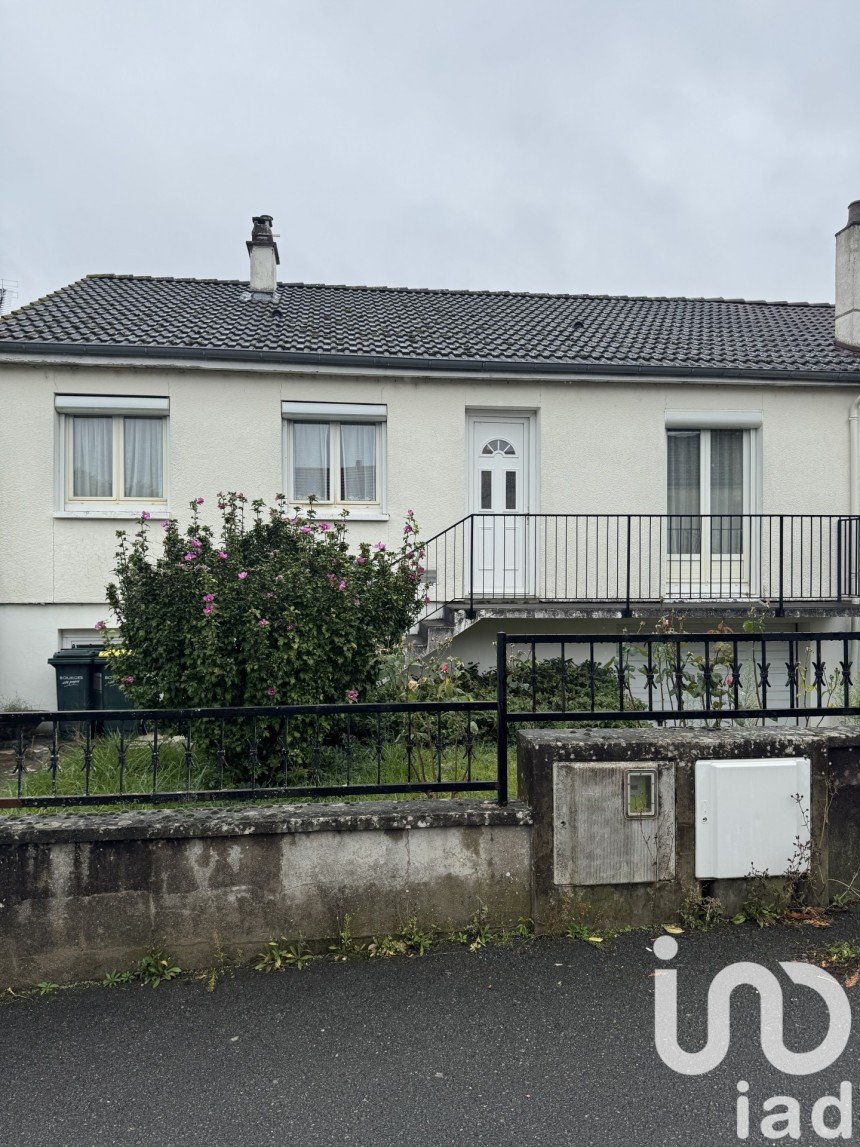 Maison traditionnelle 4 pièces de 76 m² à Bourges (18000)