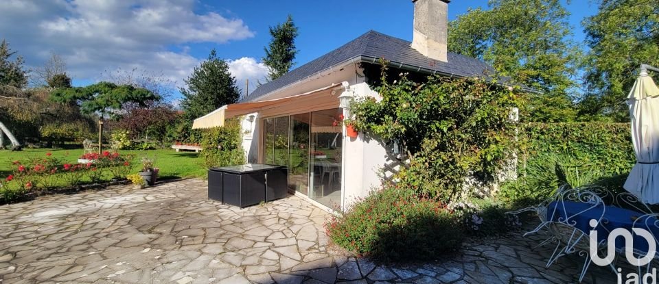 Country house 7 rooms of 126 m² in Caumont (27310)