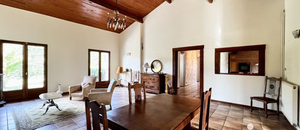 Traditional house 4 rooms of 117 m² in Villate (31860)