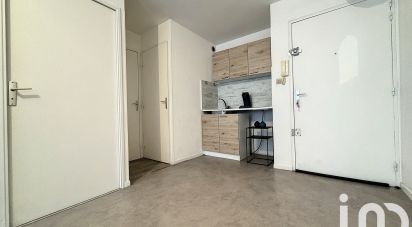 Apartment 2 rooms of 33 m² in Sète (34200)