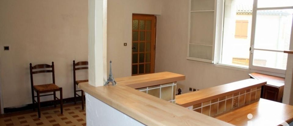 Apartment 4 rooms of 78 m² in Gréoux-les-Bains (04800)