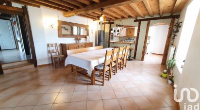 House 8 rooms of 216 m² in Voillecomte (52130)