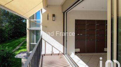 Apartment 3 rooms of 81 m² in Vaucresson (92420)