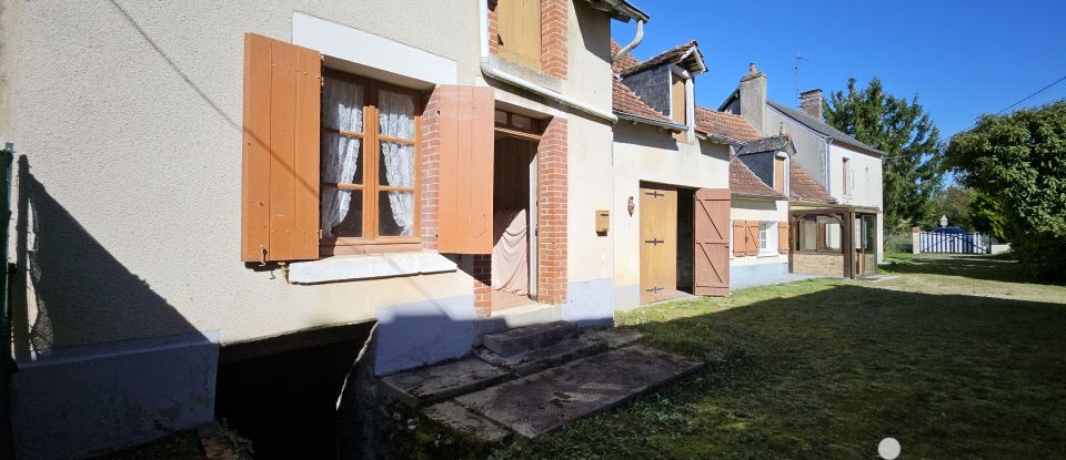 Village house 4 rooms of 80 m² in Saint-Georges-sur-Moulon (18110)