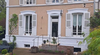 Townhouse 6 rooms of 163 m² in Villeneuve-sur-Yonne (89500)