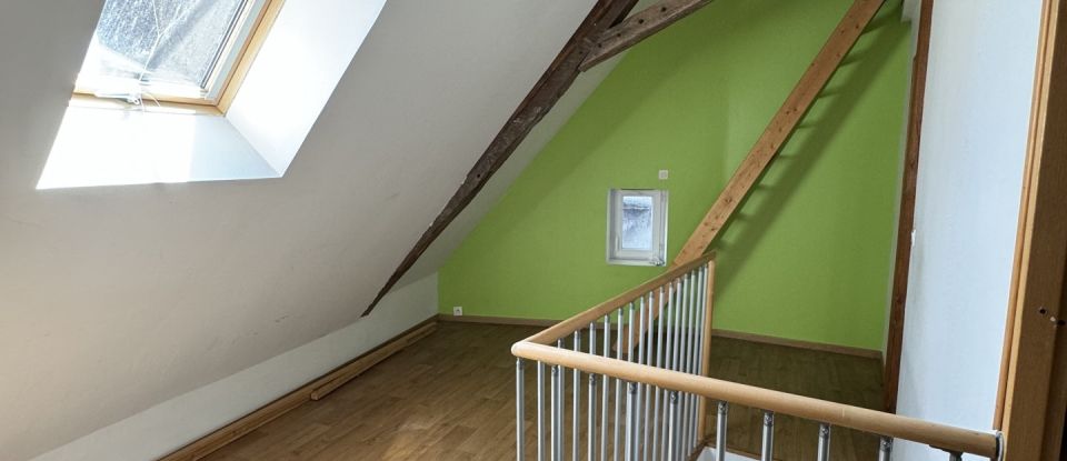 Maison 4 pièces de 93 m² à Moulins (03000)