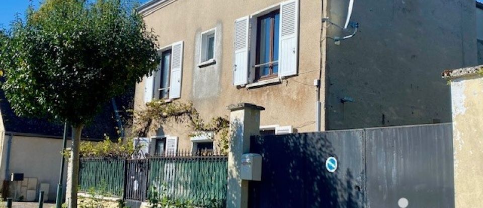 Town house 3 rooms of 53 m² in Varennes-Jarcy (91480)