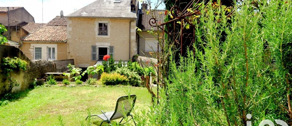 Maison de ville 7 pièces de 184 m² à Chauvigny (86300)