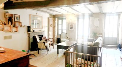 Townhouse 7 rooms of 184 m² in Chauvigny (86300)