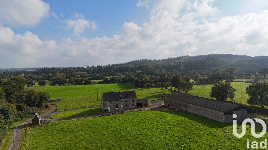 Longère 5 pièces de 145 m² à Torigny-les-Villes (50160)