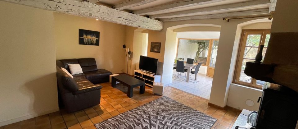 Town house 8 rooms of 197 m² in Sèvremont (85700)