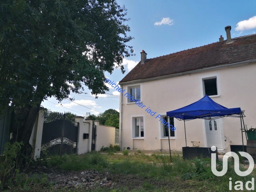 Longère 4 pièces de 77 m² à Viels-Maisons (02540)