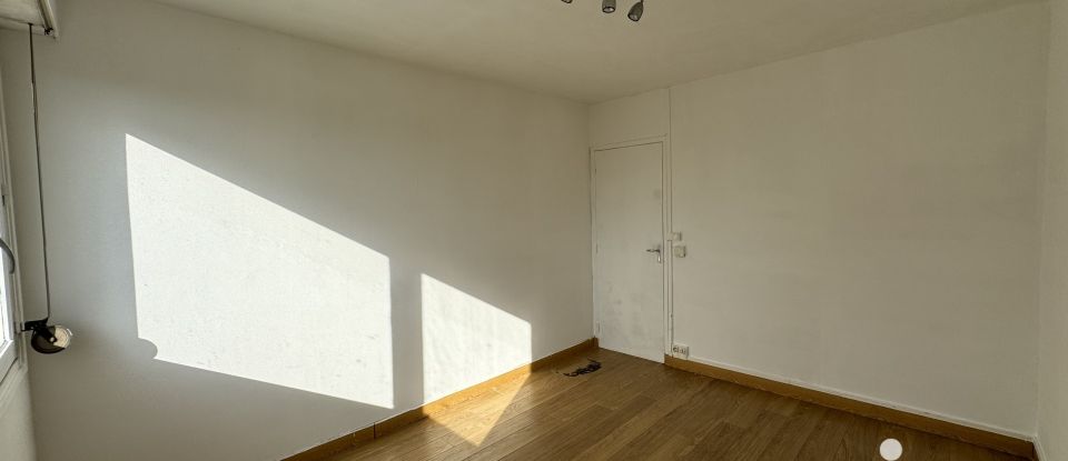 Appartement 6 pièces de 100 m² à Douai (59500)