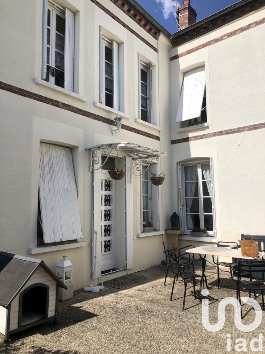 Maison de ville 5 pièces de 190 m² à Thorigny-sur-Oreuse (89260)