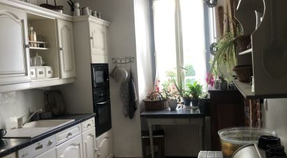 Town house 5 rooms of 190 m² in Thorigny-sur-Oreuse (89260)